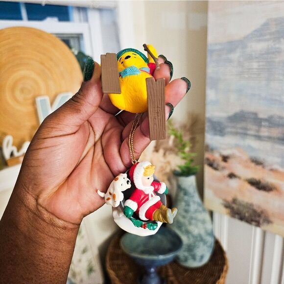 Set of 2 Rennoc & Disney Hallmark Christmas Ornaments. - Picture 4 of 10